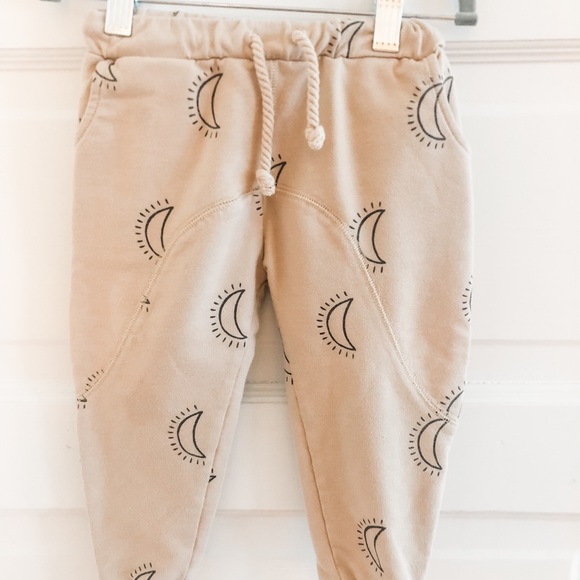 Rylee + Cru moon print jogger set - Picture 5 of 6
